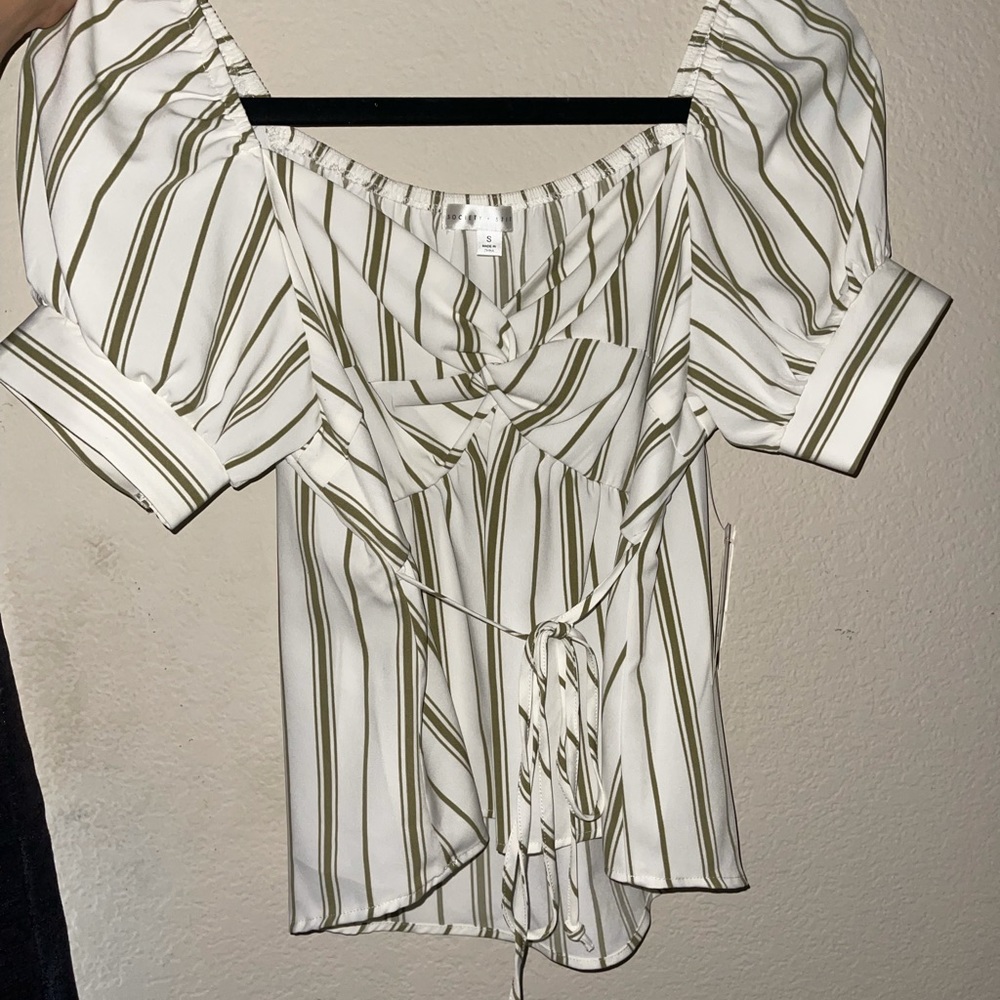 Cute shirt didn’t fit :(